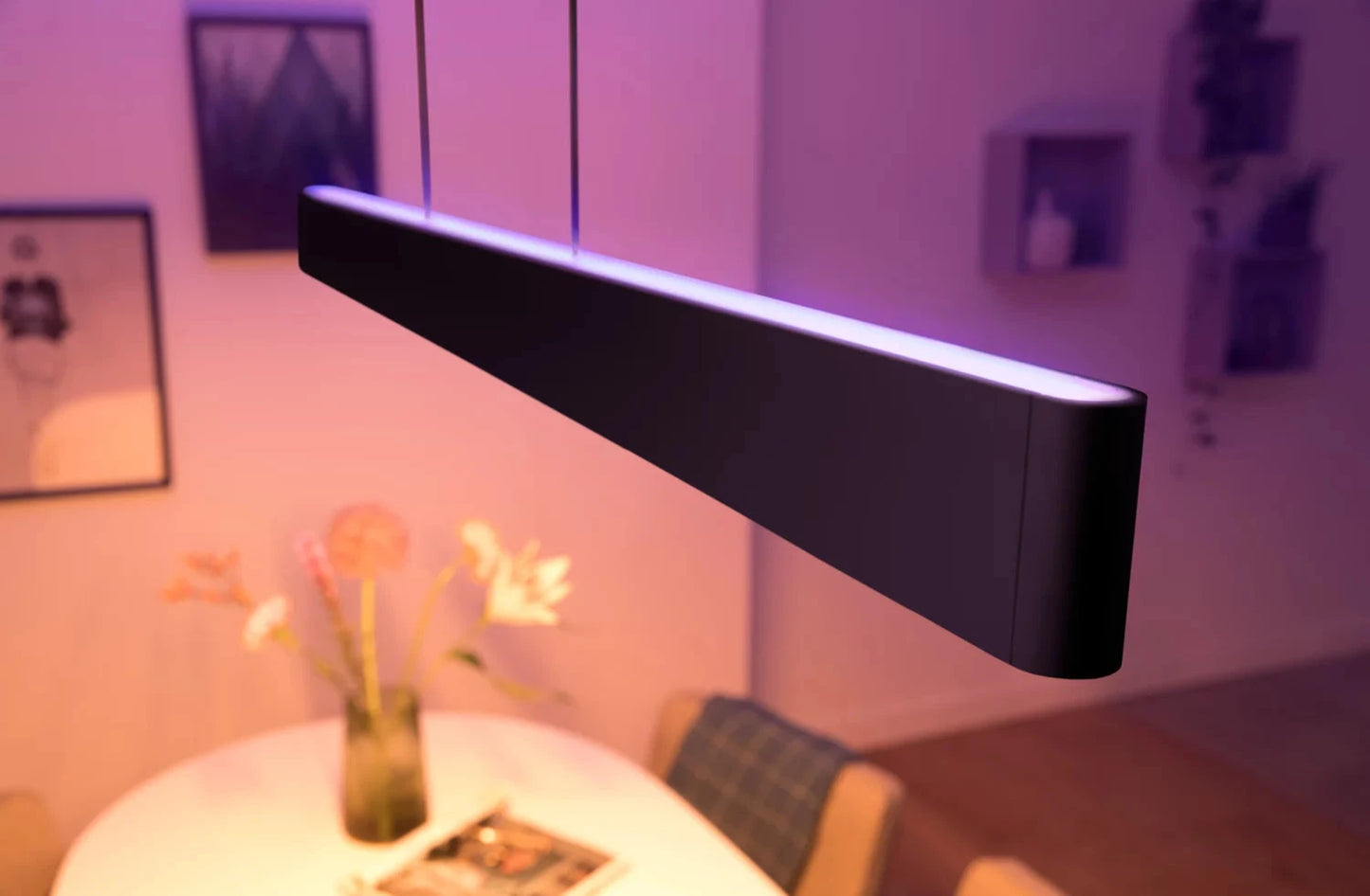 23752 - Philips Hue White dhe Color Ambiance Ensis - Çmimi në Dyqan 464 euro