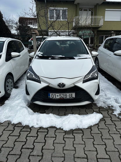 115 - Toyota Yaris 1.0 Benzinë