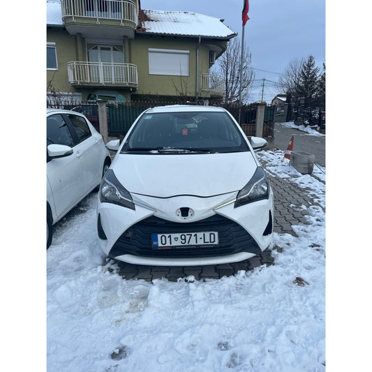 118 - Toyota Yaris 1.0 Benzinë