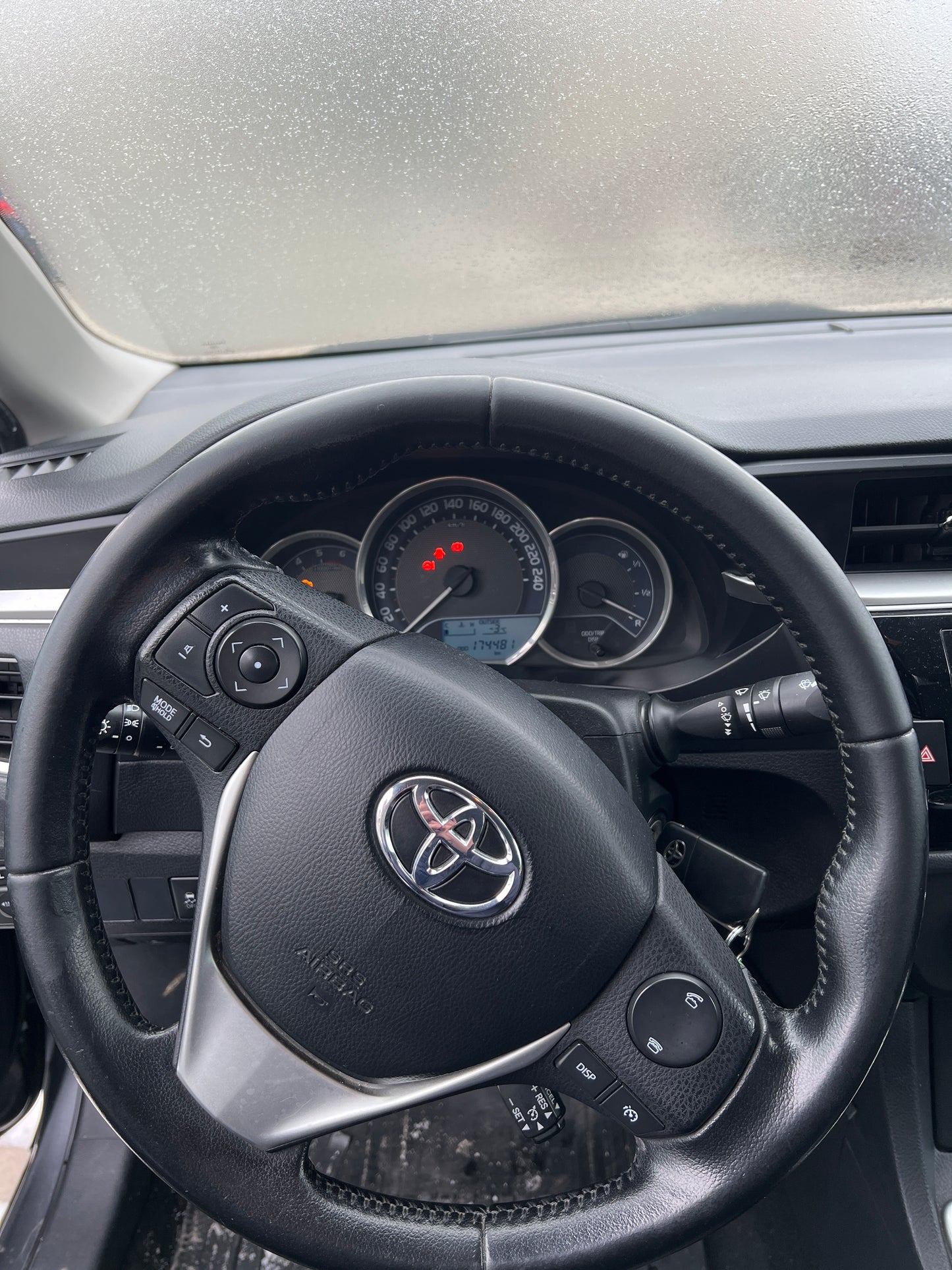 111 - Toyota Corolla 1.4 Dizel